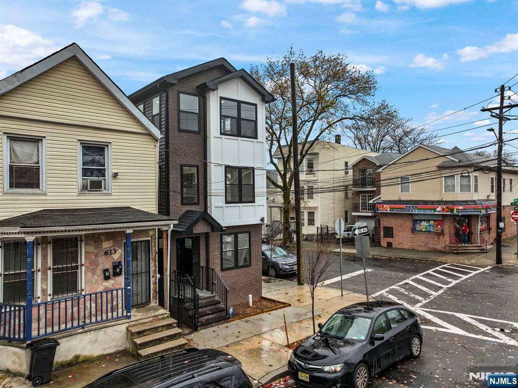 613 S 18th Street - Photo 5