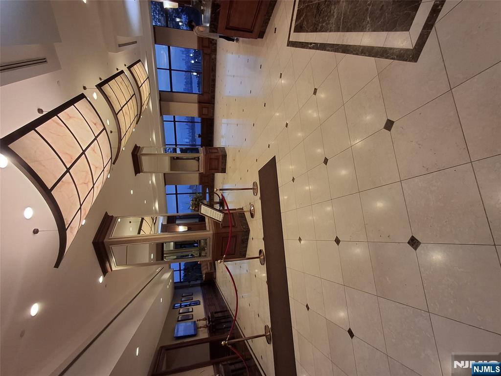 100 Old Palisade Road 1402 - Photo 3