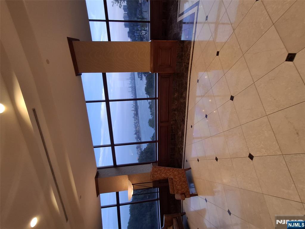 100 Old Palisade Road UNIT 1402, Fort Lee, NJ, 07024