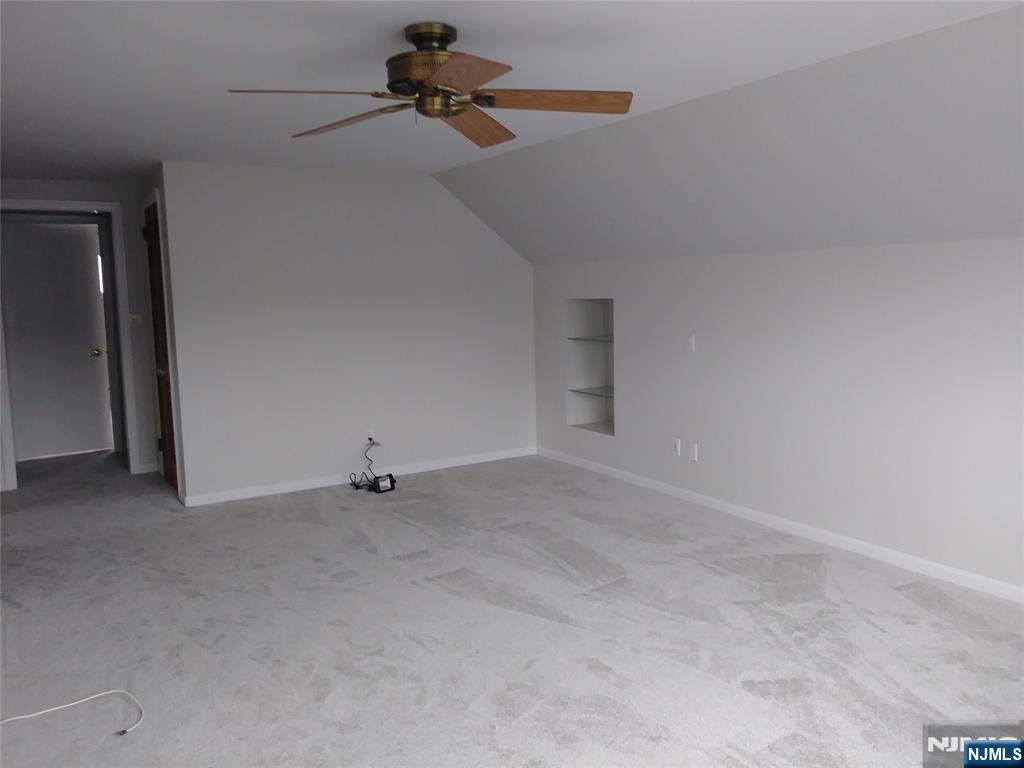 27 Mawhinney Avenue - Photo 4