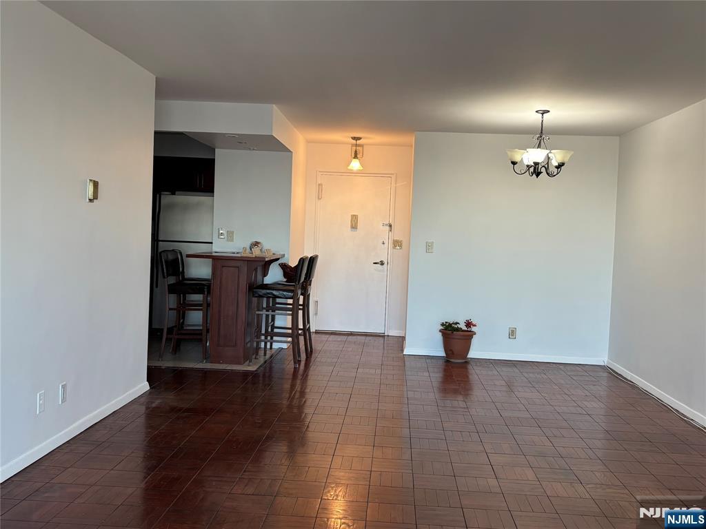 2000 Linwood Avenue 14Y - Photo 5