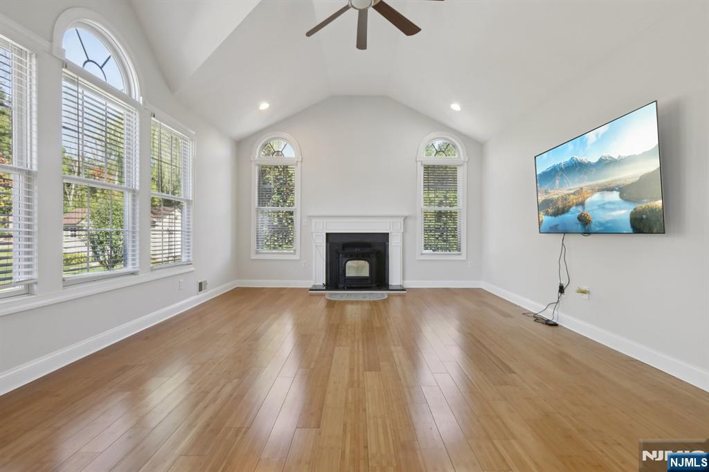 118 Junction Road - Photo 3