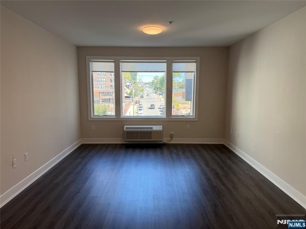 470 Main Street 502 - Photo 4