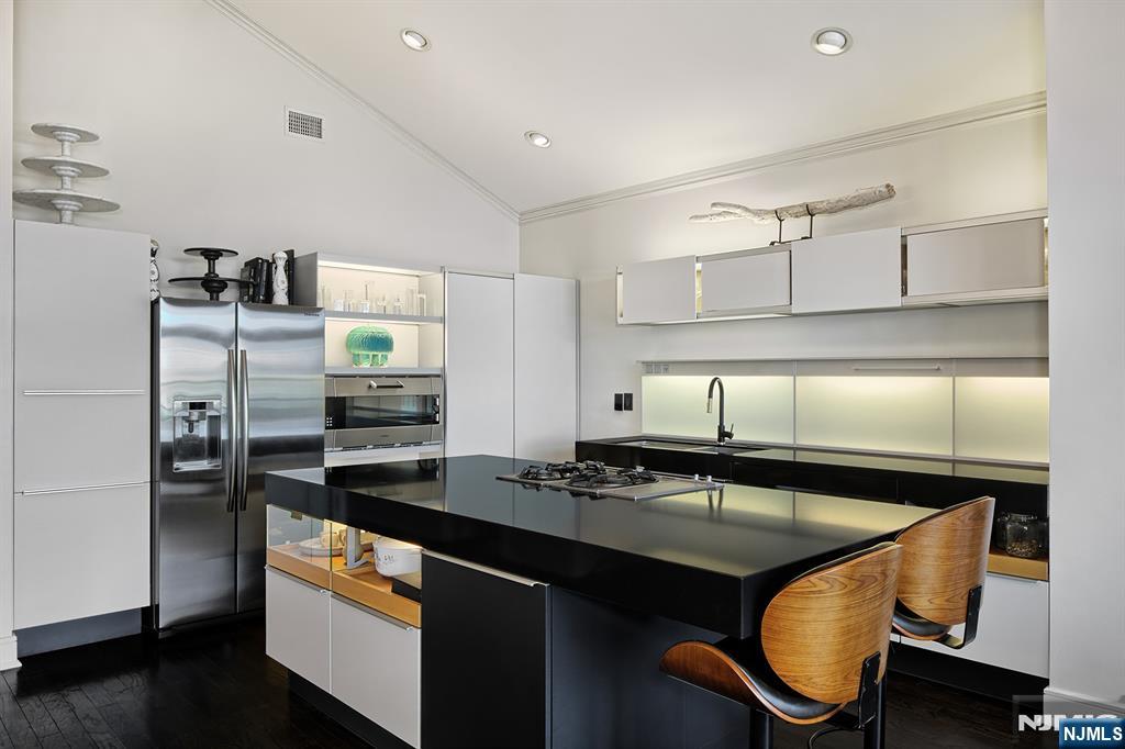 57 LYDIA Drive - Photo 3