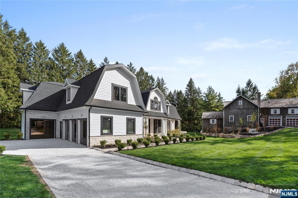 48 Pleasant Avenue - Photo 5