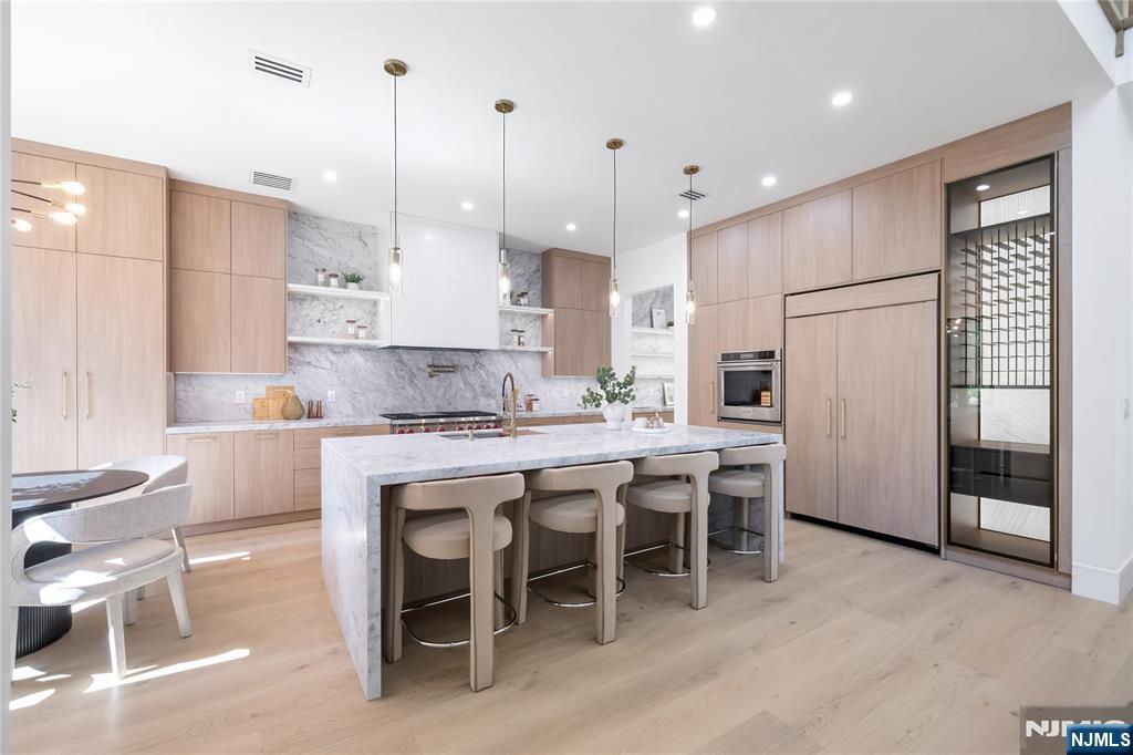 Homes for sale in Closter, NJ | 728 Closter Dock Rd, Closter, NJ 07624 | MLS# 25035717