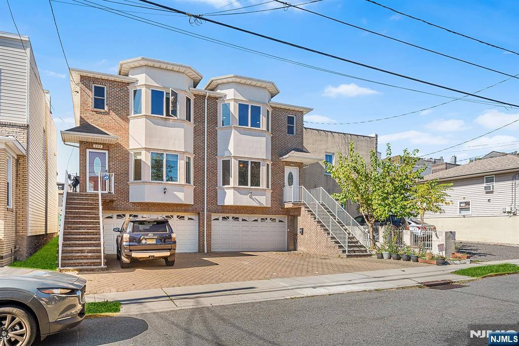 233 5th Street B - Photo 2