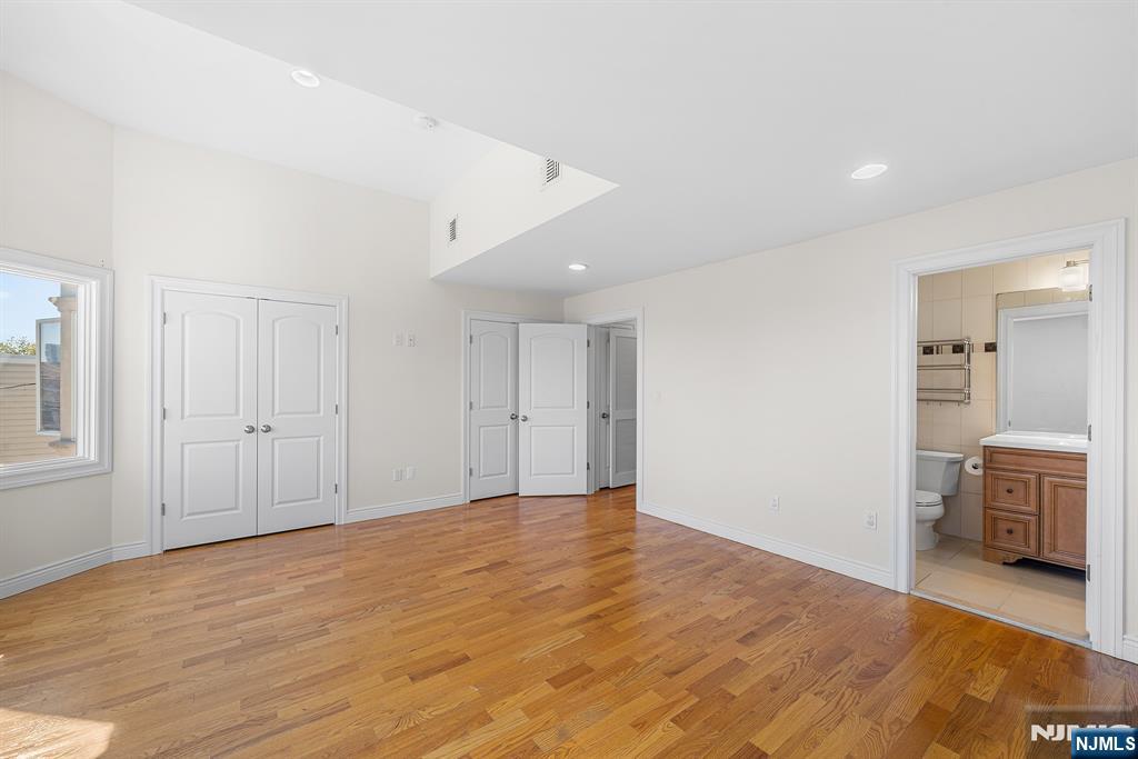 233 5th Street UNIT B, Fairview, NJ, 07022