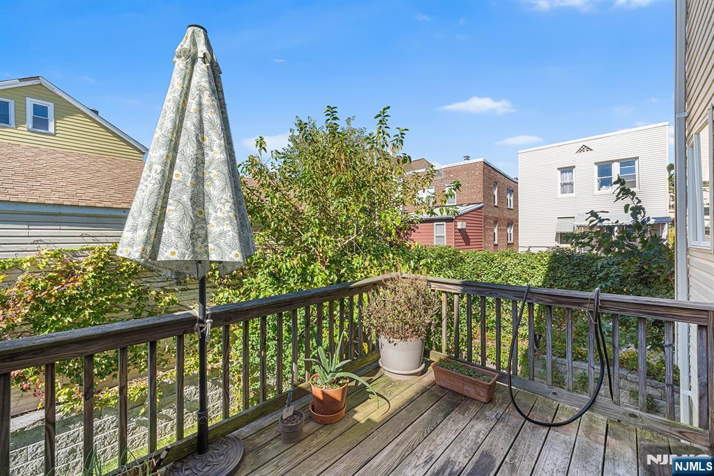 233 5th Street UNIT B, Fairview, NJ, 07022