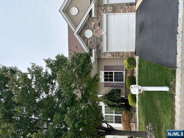 35 Timber Hill Drive - Photo 1