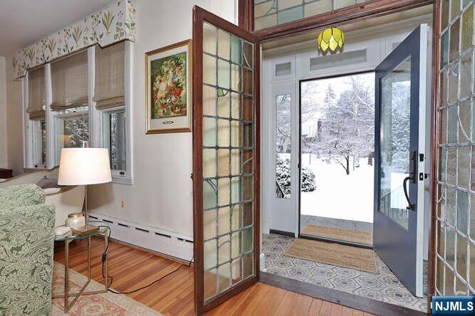 44 Fairmount Road, Ridgewood, NJ, 07450