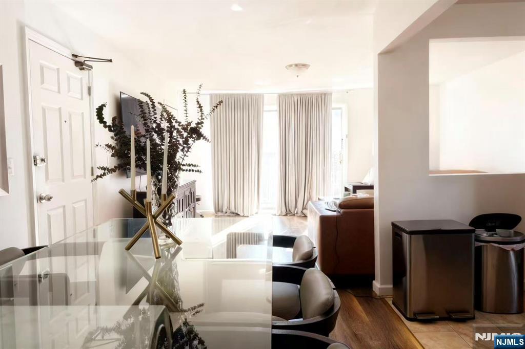 308 5th Street - Photo 2