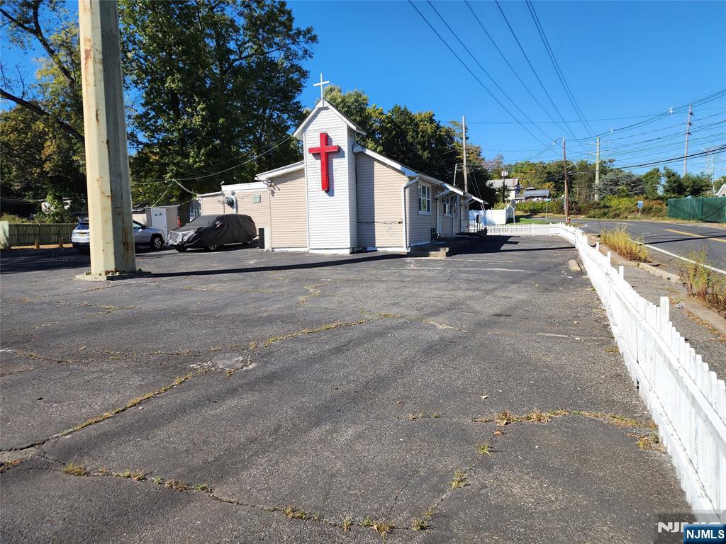 140 Western Highway - Photo 3