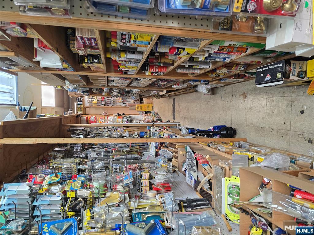 660 Anderson Ave, Cliffside Park, NJ 07010