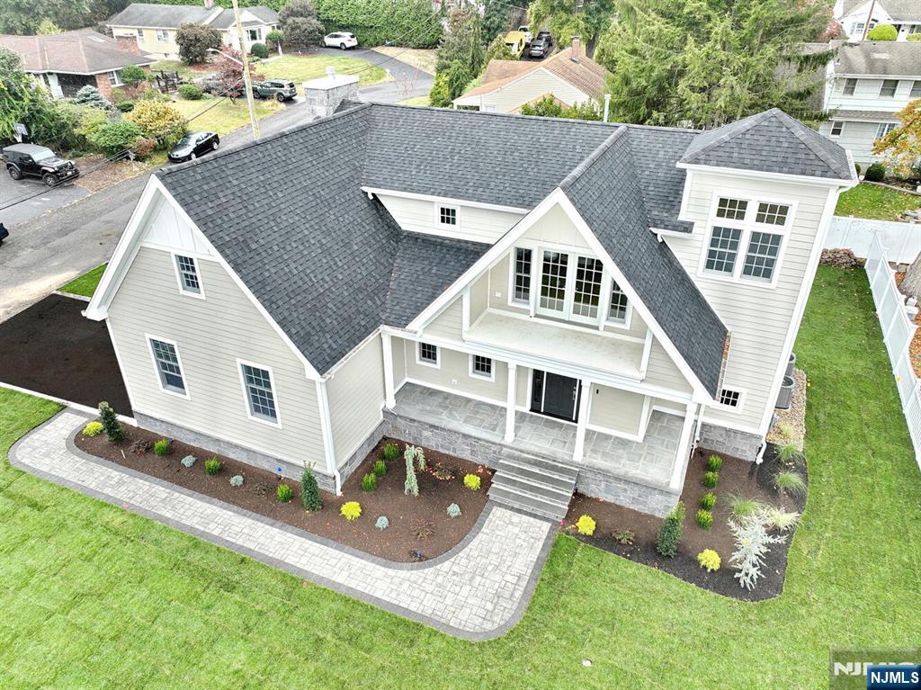 180 Crescent Avenue, Leonia, NJ, 07605