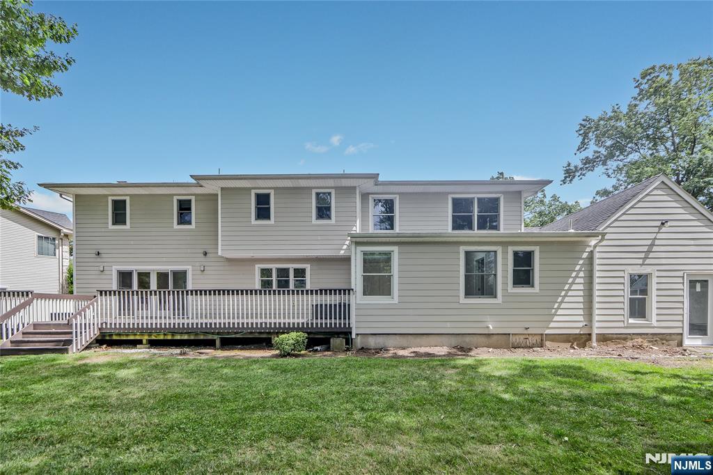 3 Laurel Road - Photo 2