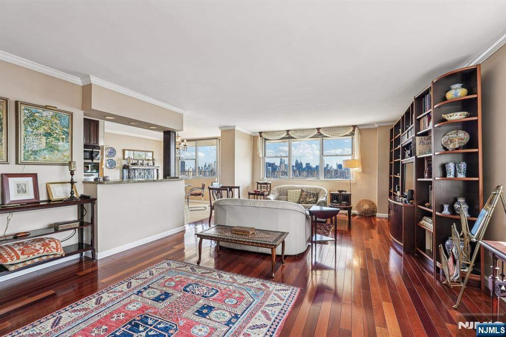 6040 Boulevard East 23 G - Photo 4