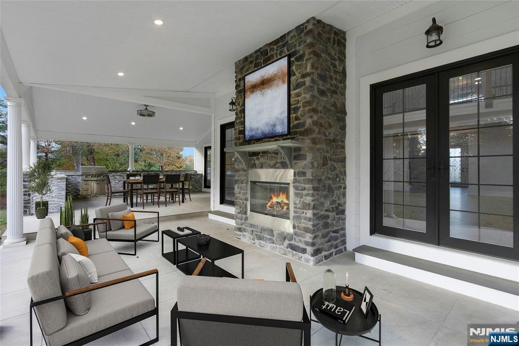 707 Black Hawk Lane - Photo 3