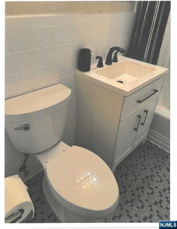 90 Prospect Avenue #2A