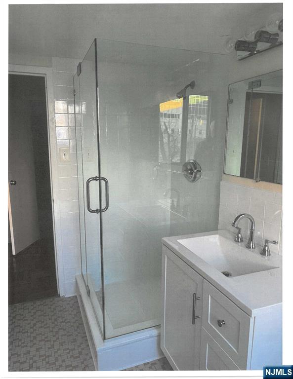 90 Prospect Avenue #2A