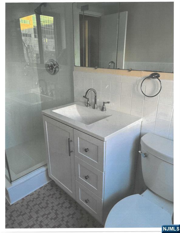 90 Prospect Avenue #2A