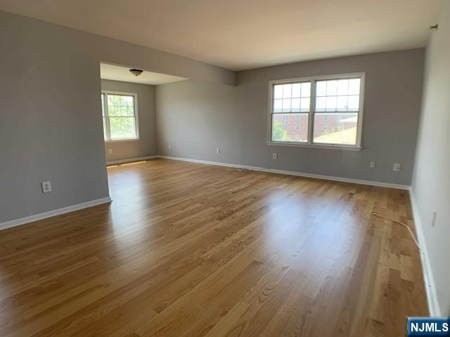 18 Prospect Street 4 - Photo 2