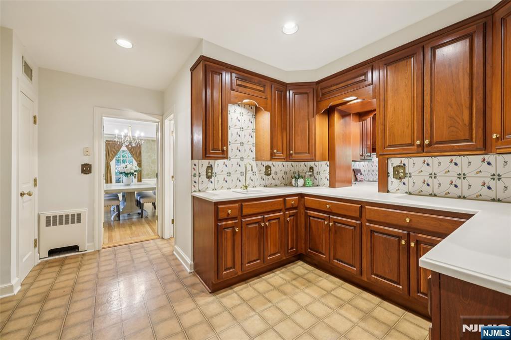 119 Sheridan Terrace, Ridgewood, NJ, 07450