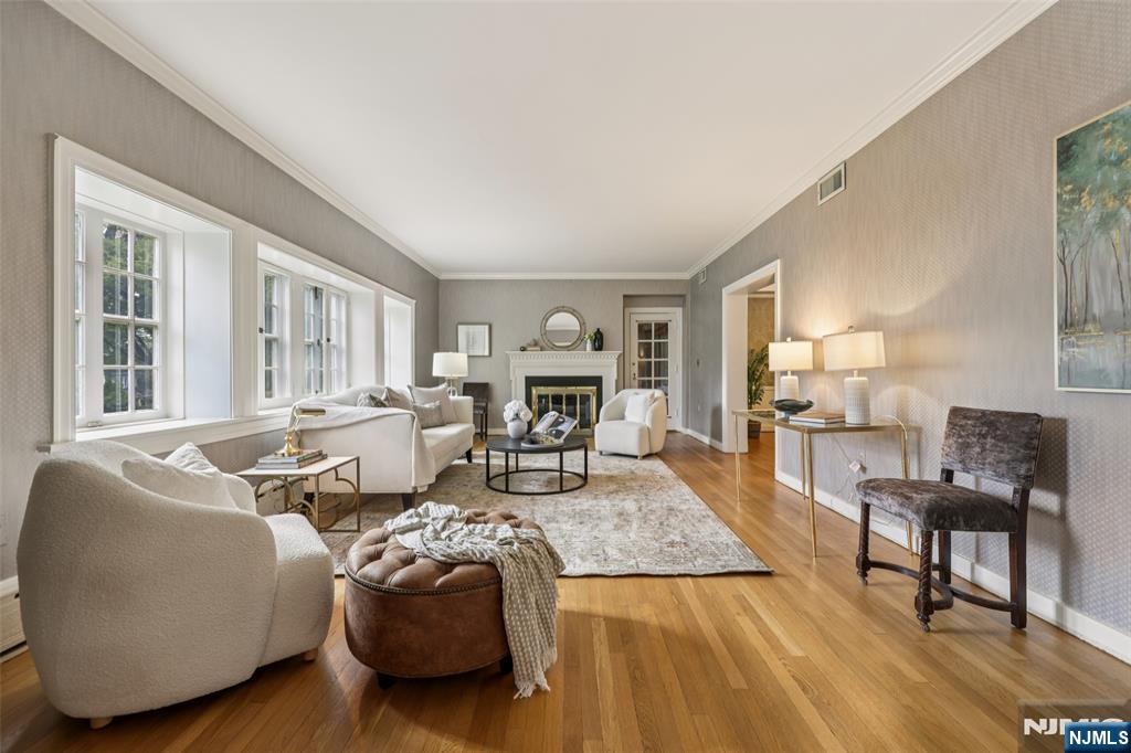 119 Sheridan Terrace, Ridgewood, NJ, 07450
