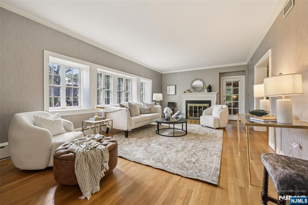 119 Sheridan Terrace, Ridgewood, NJ, 07450