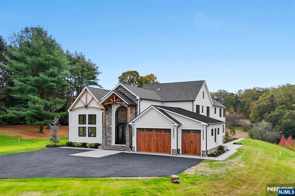 465 Cherry Lane - Photo 2