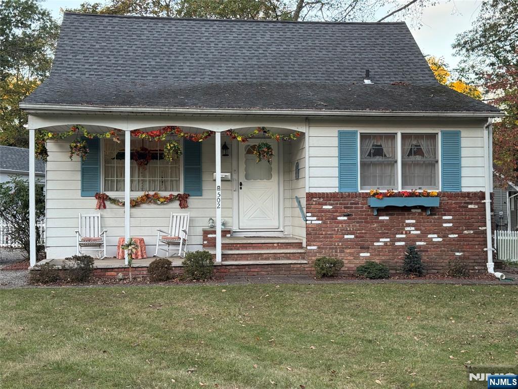 Homes for sale in River Vale, NJ | 502 Westwood Ave, River Vale, NJ 07675 | MLS# 25036773