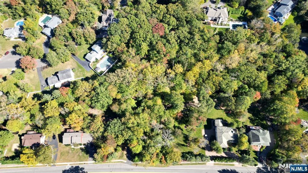 860 Rivervale Rd, River Vale, NJ 07675