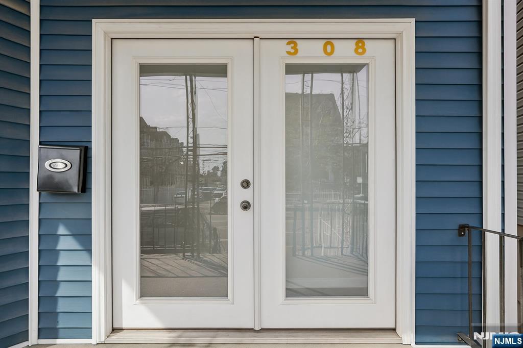 308 Clifton Avenue - Photo 5