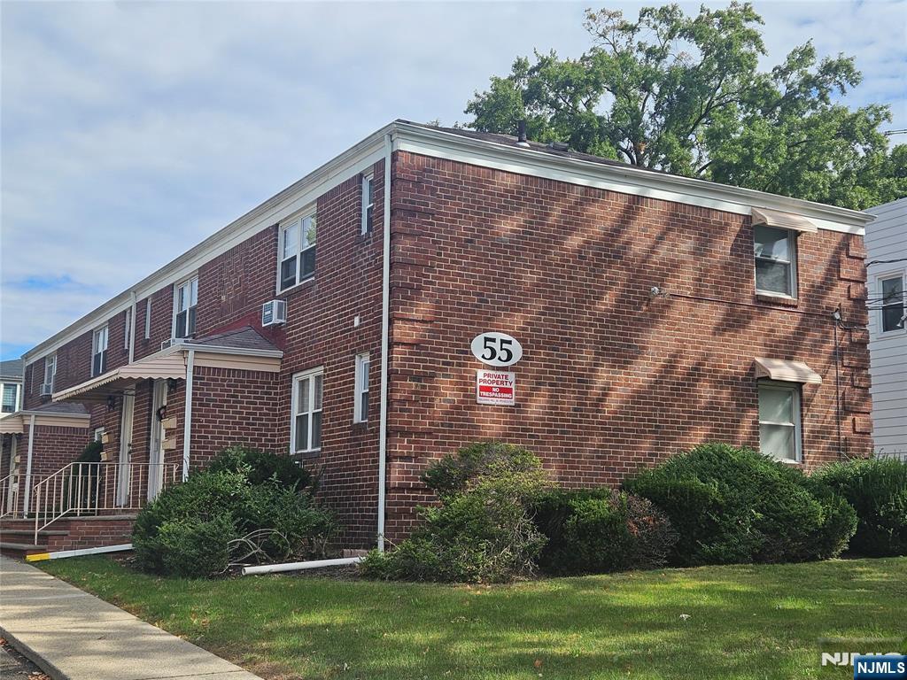 55 Homestead Avenue 2B - Photo 1