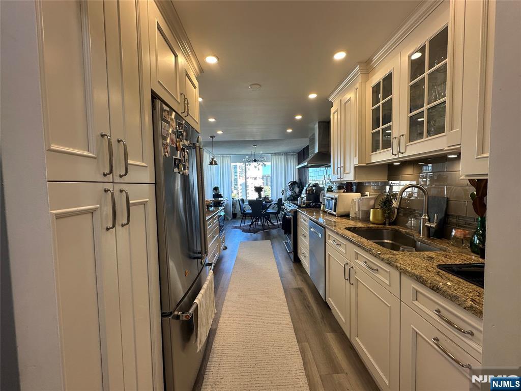 5 Horizon Road, #1208, Fort Lee, NJ 07024 Listing Photo  30