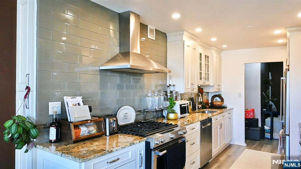 5 Horizon Road, #1208, Fort Lee, NJ 07024 Listing Photo  31