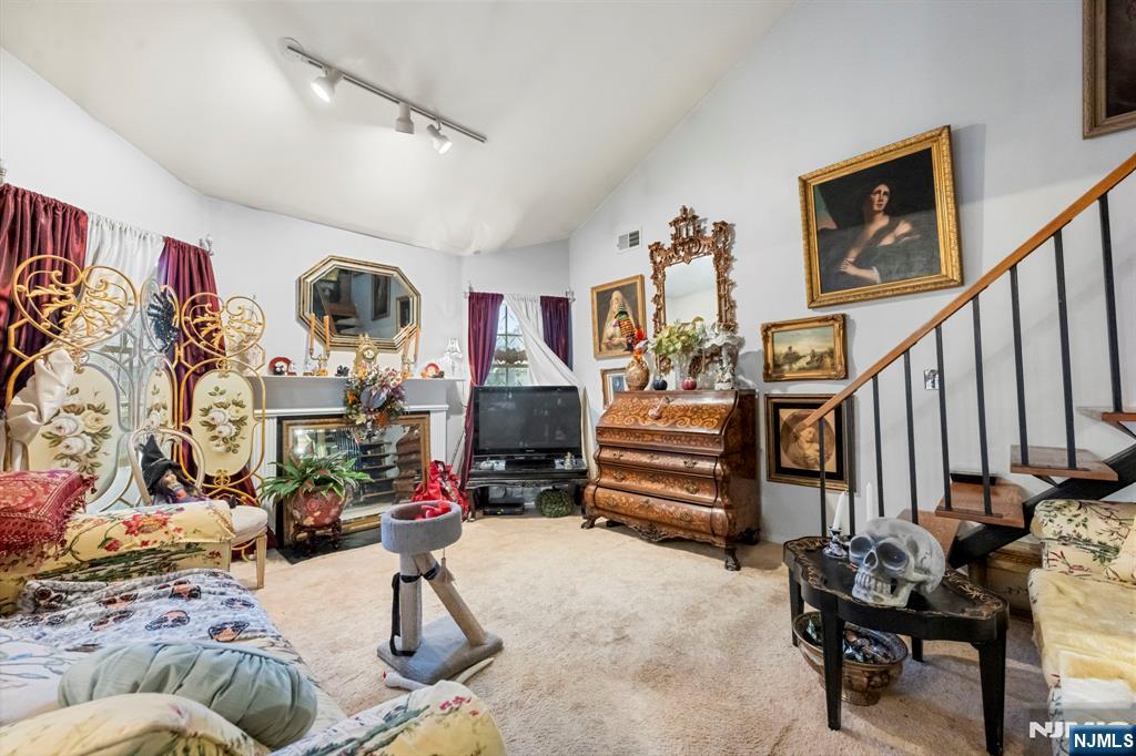 95 Quartz Lane - Photo 2