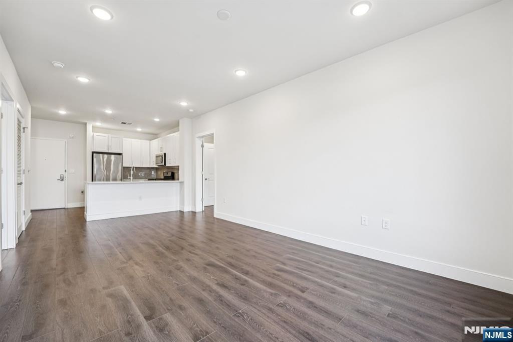 41 W Prospect Street - Photo 3