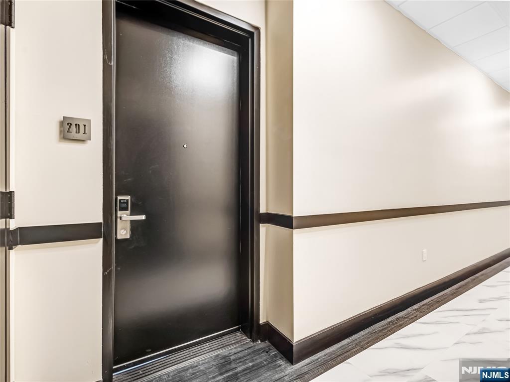 51 Queen Anne Road 312 - Photo 4