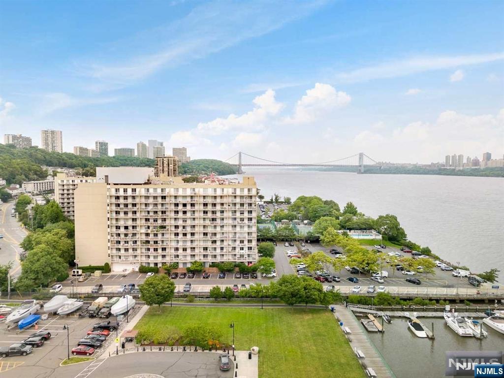 Homes for sale in Edgewater, NJ | 1055 River Rd #905, Edgewater, NJ 07020 | MLS# 25037328