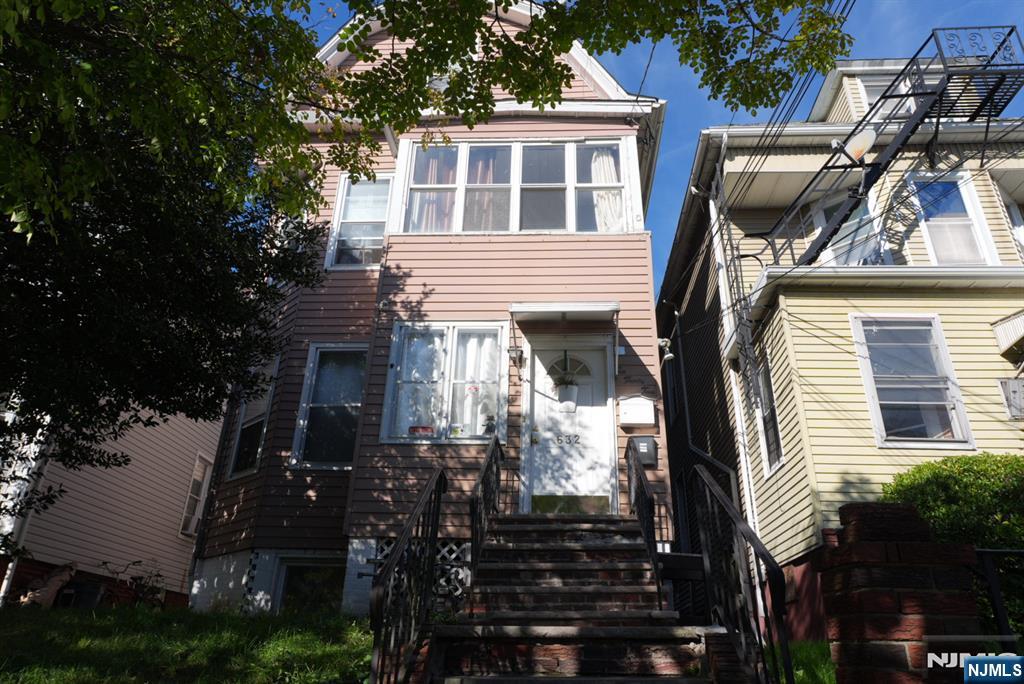 632 Monroe Avenue - Photo 5