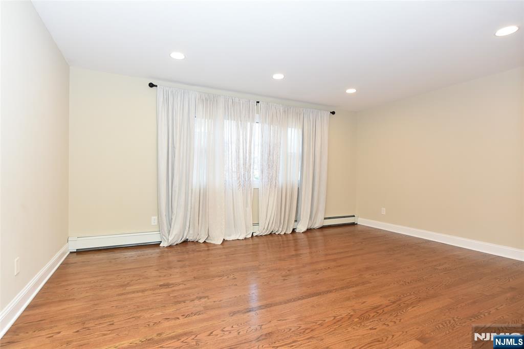 105 Parkway - Photo 1