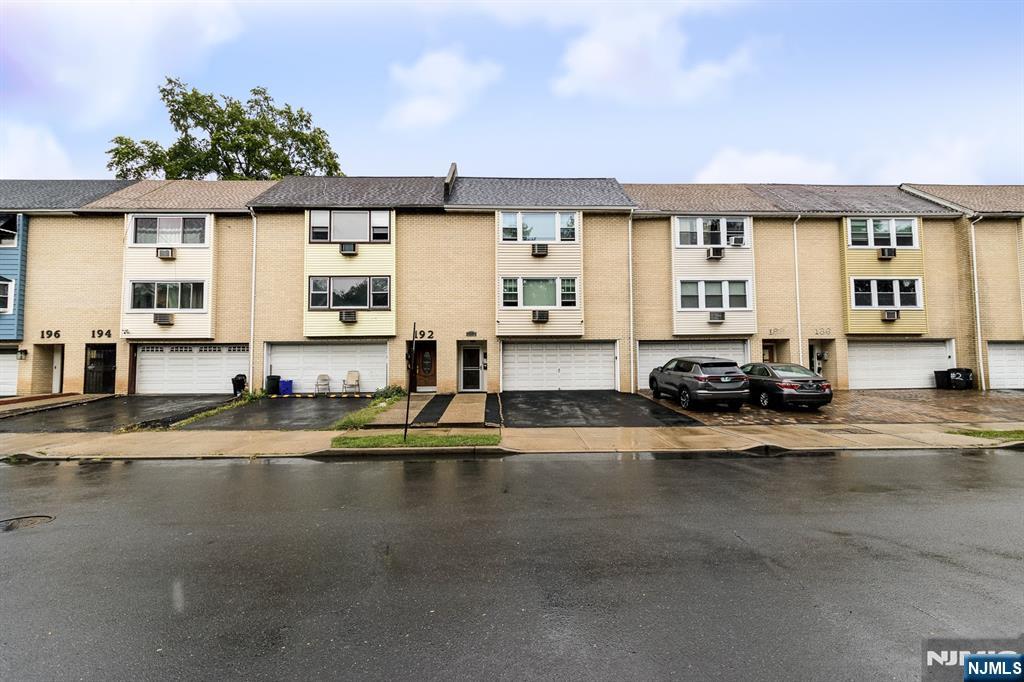 190 Park Street - Photo 3