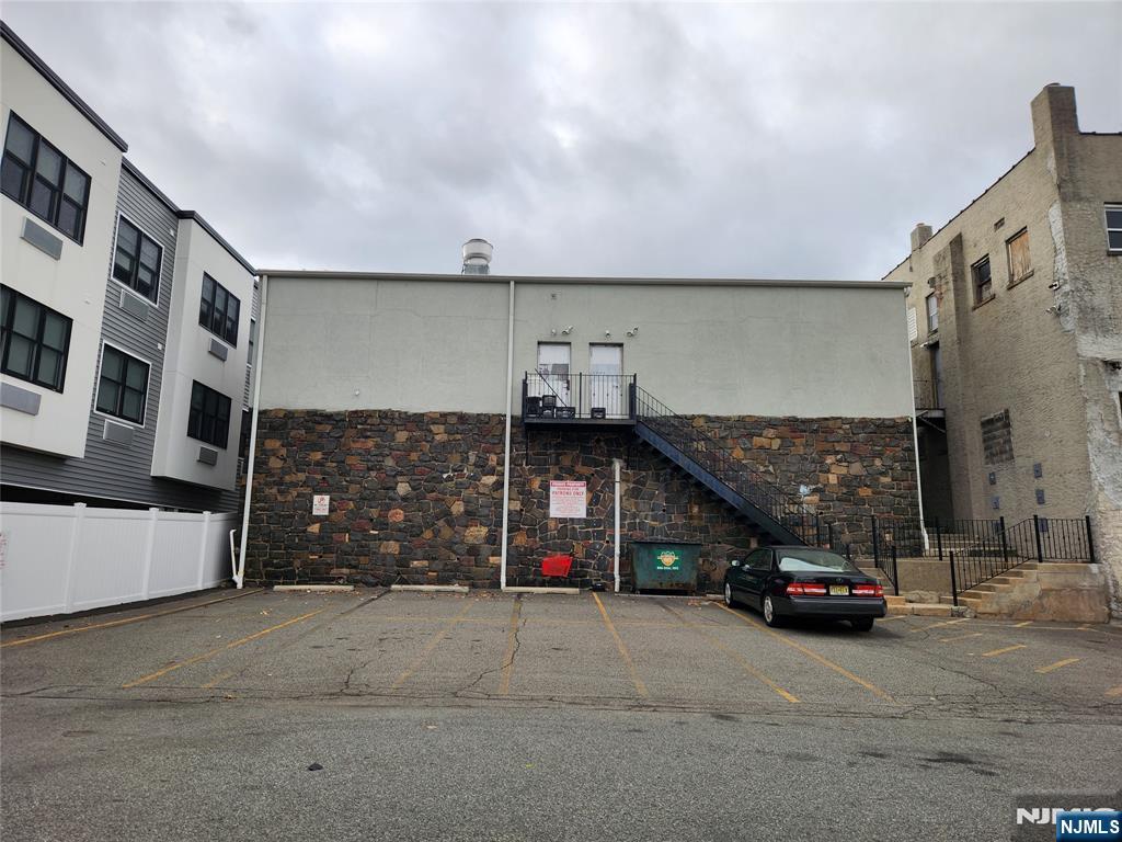 312-314 Bergen Boulevard — photo 17
