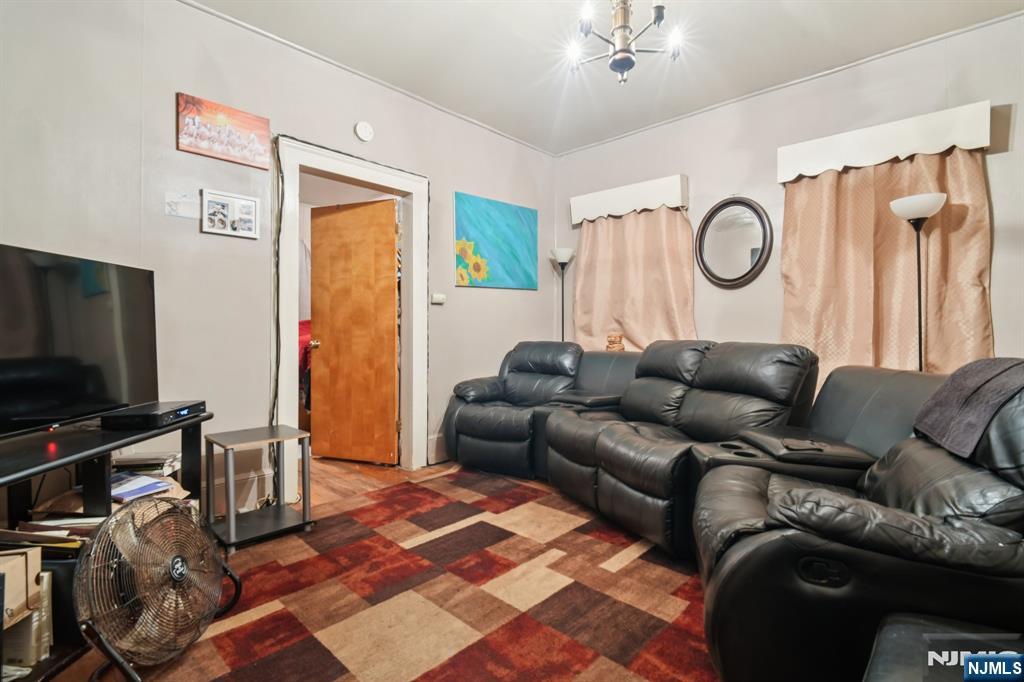 9 Joyce Street - Photo 4