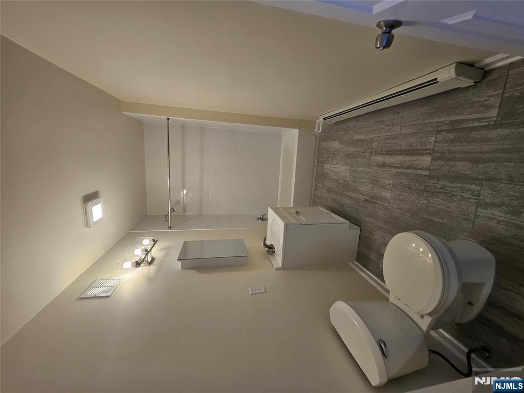 372 Bergen Street - Photo 4