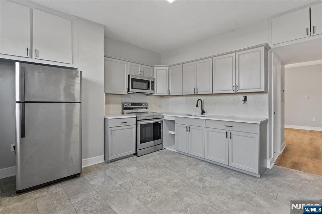 139 Ripley Place - Photo 4