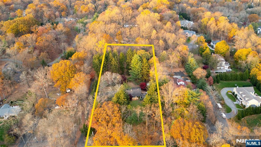 59 Old Stone Church Road, Upper Saddle River, NJ, 07458