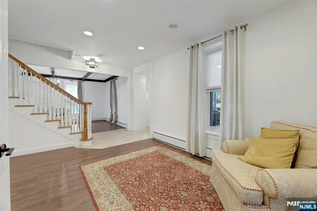 80 Prospect Avenue, Woodcliff Lake, NJ, 07677