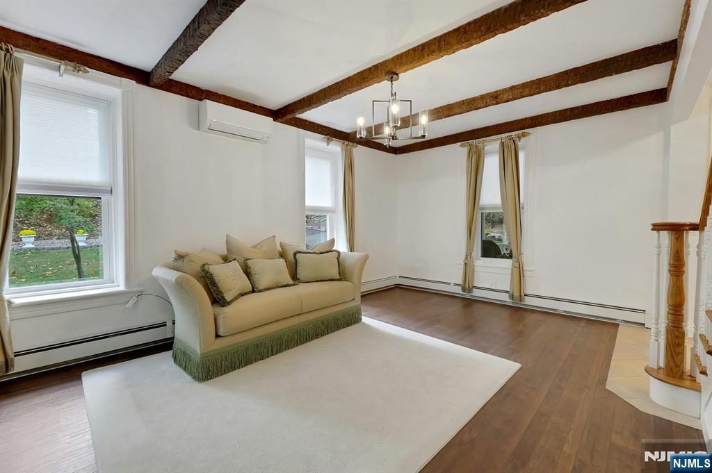 80 Prospect Avenue, Woodcliff Lake, NJ, 07677